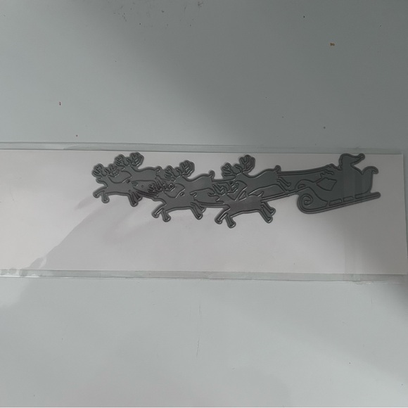 Impression Obsession Santa Sleigh Reindeer Metal Cutting die 5-1/2” x 1-1/2” - Picture 2 of 8